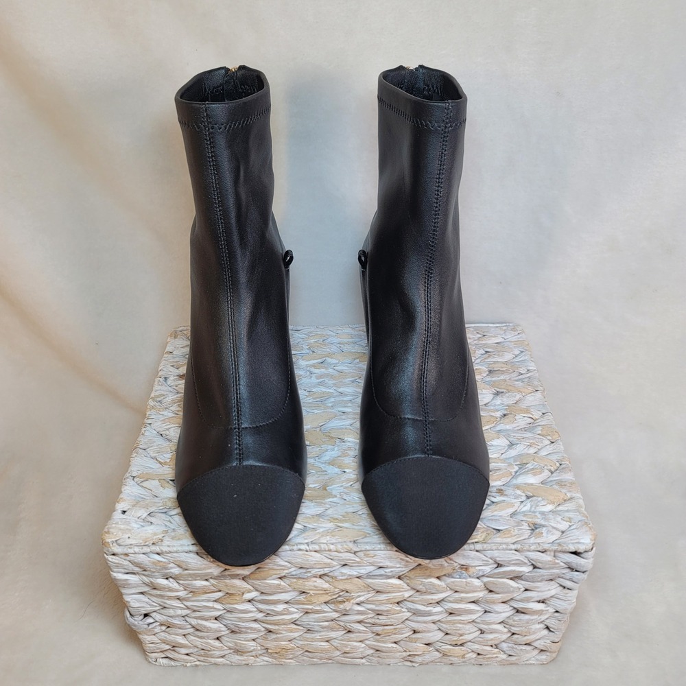 Chanel Cap Toe Black Leather Ankle Boots 40C/9.5W CC Logo Grosgrain Made Italy - Picture 3 of 5